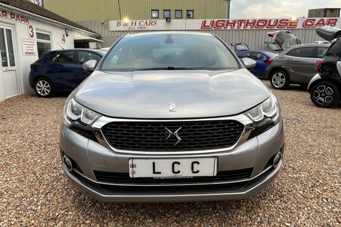 DS DS 4 BLUEHDI ELEGANCE..HEATED 1/2 LEATHER AND SUEDEA/CON..ALLOYS 25