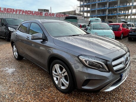 Mercedes-Benz GLA Class GLA200 CDI SE PREMIUM PLUS..GLASS ROOF 6 SERVICES! £35 ROAD TAX!