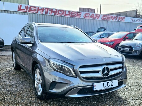 Mercedes-Benz GLA Class GLA200 CDI SE PREMIUM PLUS..GLASS ROOF 6 SERVICES! £35 ROAD TAX! 62 MPG!