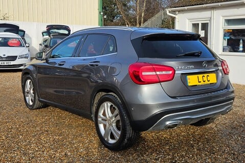 Mercedes-Benz GLA Class GLA200 CDI SE PREMIUM PLUS..GLASS ROOF 6 SERVICES! £35 ROAD TAX! 62 MPG! 5