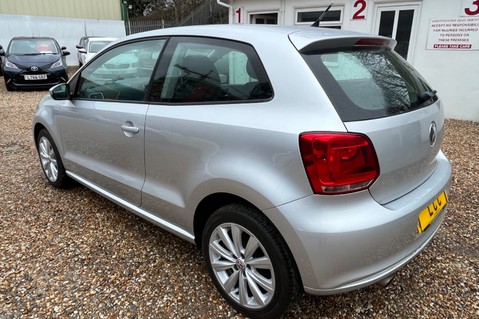 Volkswagen Polo SEL AUTOMATIC..1 PREVIOUS OWNER.. FANTASTIC HISTORY..AIR CON  17