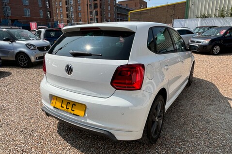 Volkswagen Polo 1.2 R LINE TSI..1 PREVIOUS OWNER..5 MAIN DEALER SERVICES..ONLY £20 R/TAX    16