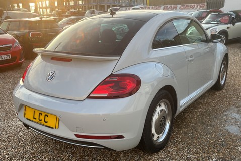 Volkswagen Beetle DESIGN TSI BLUEMOTION TECHNOLOGY..1 PREVIOUS OWNER.. 22