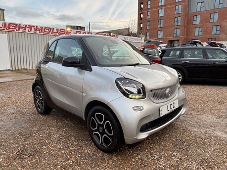 Smart Fortwo Coupe 1.0 PRIME PREMIUM. 1 PREVIOUS OWNER. LOW INSURANCE! ZERO R/TAX! 7 SERVICES!