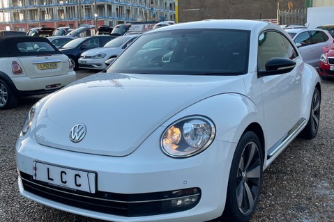 Volkswagen Beetle SPORT TSI DSG. AUTOMATIC.. 1 PREVIOUS OWNER 5 SERVICES 29