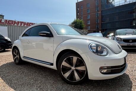 Volkswagen Beetle 2.0 SPORT TSI DSG. AUTOMATIC.. 1 PREVIOUS OWNER 5 SERVICES! STUNNING CAR!