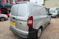 Ford Transit Courier BASE TDCI.. NO VAT !!! 1 PREVIOUS OWNER.. 8 SERVICE STAMPS 5