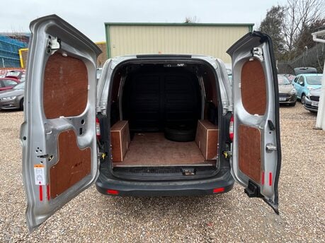 Ford Transit Courier 1.5 TDCI.. NO VAT !!! 68 MPG!! 1 PREVIOUS OWNER.. 8 SERVICE STAMPS.. DAB..