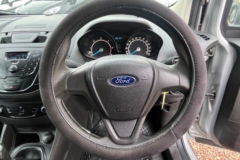 Ford Transit Courier BASE TDCI.. NO VAT !!! 1 PREVIOUS OWNER.. 8 SERVICE STAMPS 17