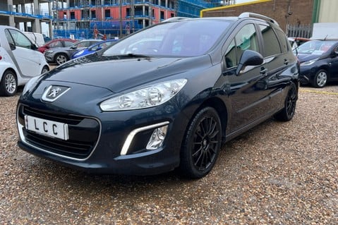 Peugeot 308 E-HDI ESTATE ACTIVE CAN BE A 7 SEATER..SAT NAV..8 SERVICE STAMPS 8