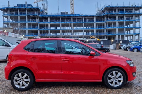 Volkswagen Polo MATCH EDITION..1 PREVIOUS OWNER..9 SERVICES..STUNNING EXAMPLE  1