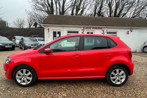 Volkswagen Polo MATCH EDITION..1 PREVIOUS OWNER..9 SERVICES..STUNNING EXAMPLE  23