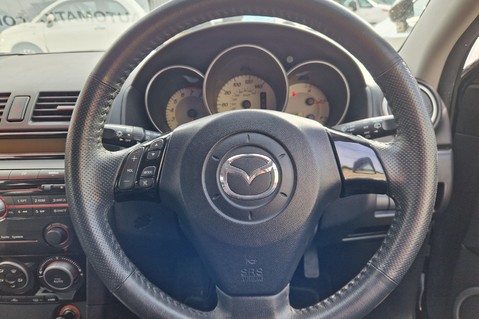 Mazda 3 TAKARA.. LOOK AUTOMATIC.. 8 SERVICE STAMPS.. VERY RELIABLE CAR...   12