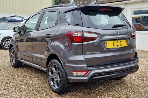 Ford Ecosport ST-LINE.. 1 PREVIOUS OWNER.. REVERSING CAMERA.. 3 SERVICE STAMPS 18