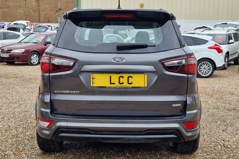 Ford Ecosport ST-LINE.. 1 PREVIOUS OWNER.. REVERSING CAMERA.. 3 SERVICE STAMPS 24