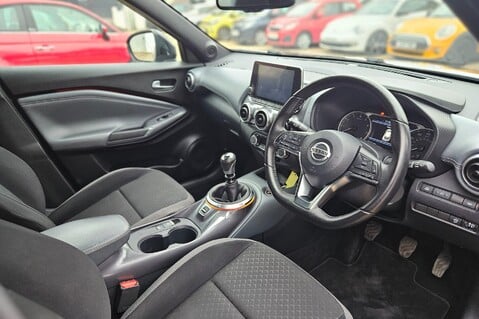 Nissan Juke DIG-T N-CONNECTA.1 OWNER.SAT NAV.REVERSING CAMERA.BLUETOOTH.APPLE CAR PLAY 6