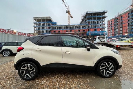Renault Captur DYNAMIQUE S MEDIANAV DCI..AUTOMATIC..STUNNING EXAMPLE.5 SERVICES