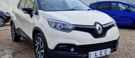 Renault Captur DYNAMIQUE S MEDIANAV DCI..AUTOMATIC..STUNNING EXAMPLE.5 SERVICES 1