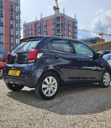 Peugeot 108 1.0 ACTIVE  JUST 25000 MILES! £ZERO TAX 68 MPG! LOW INSURANCE 4 SERVICES! 3