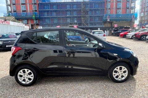 Hyundai i10 1.2 SE ONLY 53000 MILES! LOW INSURANCE! £35 ROAD TAX! 1