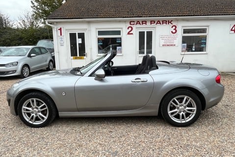 Mazda MX-5 I ROADSTER SE.. ELECTRIC HARDTOP..10 SERVICES.. STUNNING EXAMPLE 2