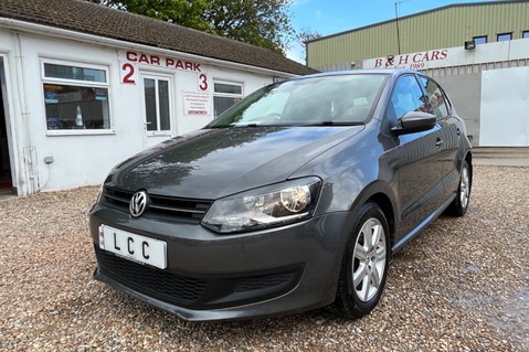 Volkswagen Polo SE DSG.. 12 SERVICES.. AUTOMATIC..DEMO + 2 LADY OWNERS LAST ONE 8 YEARS 3