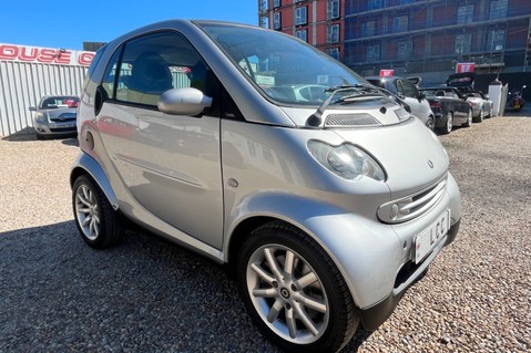 Smart Fortwo Coupe PASSION SOFTOUCH.1 PREVIOUS OWNER. 14 SERVICES! LOW MILEAGE! £35 TAX! 3