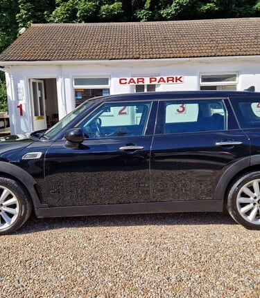 Mini Clubman STUNNING 2.0 COOPER D ! ONLY £35 ROAD TAX! I PREVIOUS KEEPER! 6 SERVICES! 3