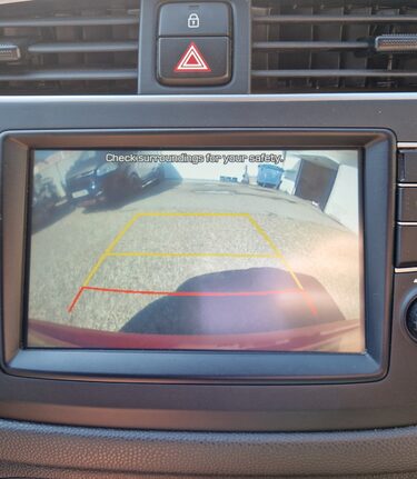 Hyundai i20 1.0 T-GDI PREM NAV 1 PREVIOUS KEEPER!  7 SERVICES..SAT NAV..REVERSE CAMERA. 3