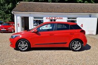 Hyundai i20 1.0 T-GDI PREM NAV 1 PREVIOUS KEEPER!  7 SERVICES..SAT NAV..REVERSE CAMERA 12