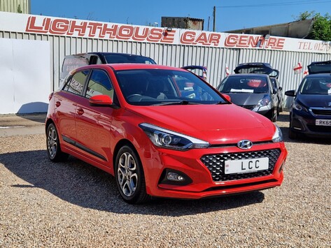 Hyundai i20 T-GDI PREMIUM NAV 1 PREVIOUS KEEPER!  7 SERVICES..SAT NAV..REVERSING CAMERA