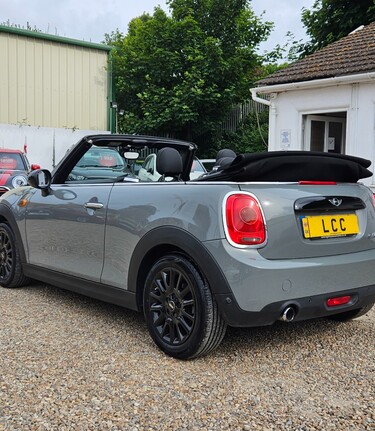 Mini Convertible COOPER..1 PREVIOUS OWNER.3 SERVICES..DAB RADIO CRUISE.CRUISE CONTROL   3