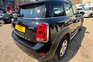 Mini Countryman COOPER..1 PREVIOUS OWNER. 7 SERVICES..PEPPER 2 PACK.SAT NAV 4