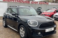 Mini Countryman COOPER..1 PREVIOUS OWNER. 7 SERVICES..PEPPER 2 PACK.SAT NAV 1