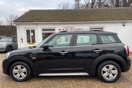 Mini Countryman COOPER..1 PREVIOUS OWNER. 7 SERVICES..PEPPER 2 PACK.SAT NAV 4