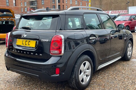 Mini Countryman COOPER..1 PREVIOUS OWNER. 7 SERVICES..PEPPER 2 PACK.SAT NAV 8