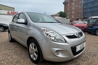 Hyundai i20 1.4 COMFORT.. 1 PREVIOUS OWNER.. AUTOMATIC..12 SERVICES.. 1