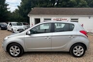 Hyundai i20 1.4 COMFORT.. 1 PREVIOUS OWNER.. AUTOMATIC..12 SERVICES.. 3