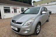 Hyundai i20 1.4 COMFORT.. 1 PREVIOUS OWNER.. AUTOMATIC..12 SERVICES.. 4