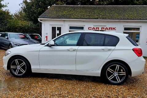 BMW 1 Series 118I SPORT.1 FORMER KEEPER.STUNNING EXAMPLE  4