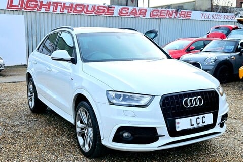 Audi Q3 TFSI S LINE.. 1 OWNER..5 MAIN DEALER SERVICES! SUNROOF 1/2 LEATHER 1