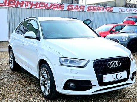 Audi Q3 TFSI S LINE.. 1 OWNER..5 MAIN DEALER SERVICES! SUNROOF 1/2 LEATHER