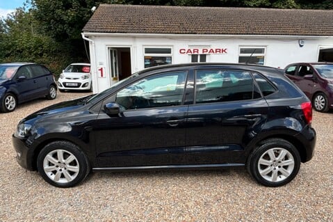 Volkswagen Polo 1.2 MATCH 60BHP..1 OWNER..9 SERVICES..AIR CON..IN BLACK..STUNNING EXAMPLE 20