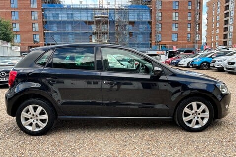 Volkswagen Polo 1.2 MATCH 60BHP..1 OWNER..9 SERVICES..AIR CON..IN BLACK..STUNNING EXAMPLE 2