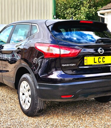 Nissan Qashqai DCI VISIA.. 7 SERVICES… £ZERO ROAD TAX..STUNNING EXAMPLE  3