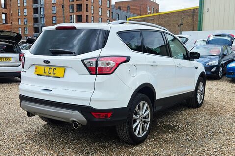 Ford Kuga TITANIUM EDITION..1 PREVIOUS OWNER.5 MAIN DEALER SERVICES..APPLE CAR PLAY  10