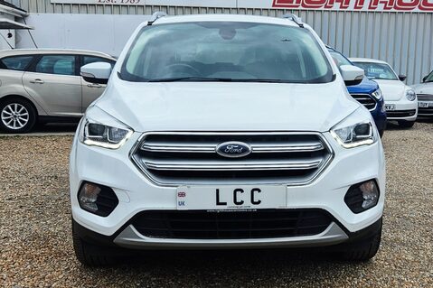 Ford Kuga TITANIUM EDITION..1 PREVIOUS OWNER.5 MAIN DEALER SERVICES..APPLE CAR PLAY  2