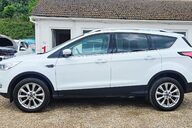 Ford Kuga TITANIUM EDITION..1 PREVIOUS OWNER.5 MAIN DEALER SERVICES..APPLE CAR PLAY  4