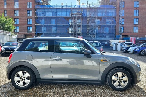 Mini Hatch ONE D.. 1PREVIOUS OWNER.. NO ROAD TAX.. SERVICE HISTORY  1