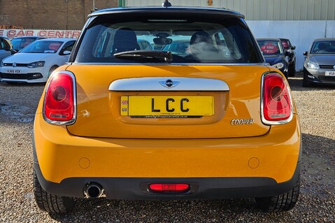 Mini Hatch COOPER.. MAIN DEALER SERVICES.. £20 ROAD TAX.. STUNNING COLOUR  3